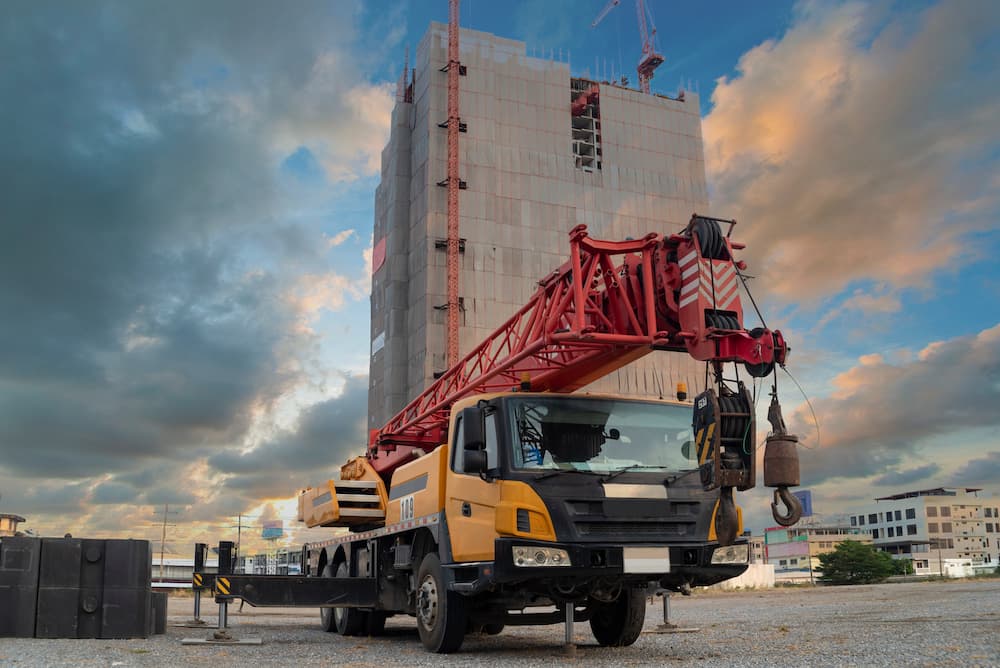 Best Applications for All Terrain Cranes Best Applications for All Terrain Cranes